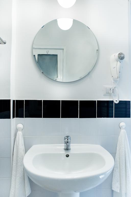 Cm B&B Piramide Roma Habitación foto