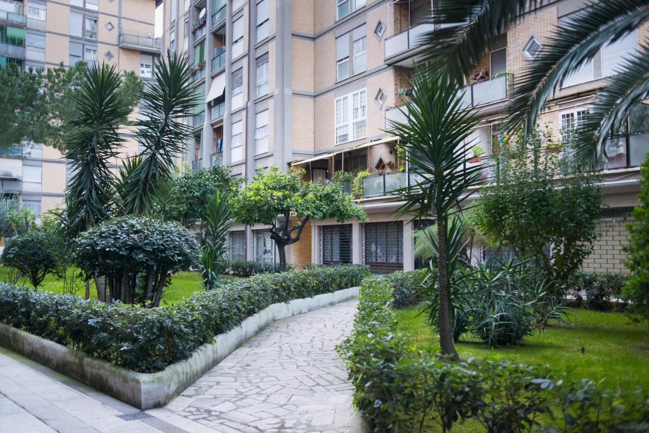 Cm B&B Piramide Roma Exterior foto